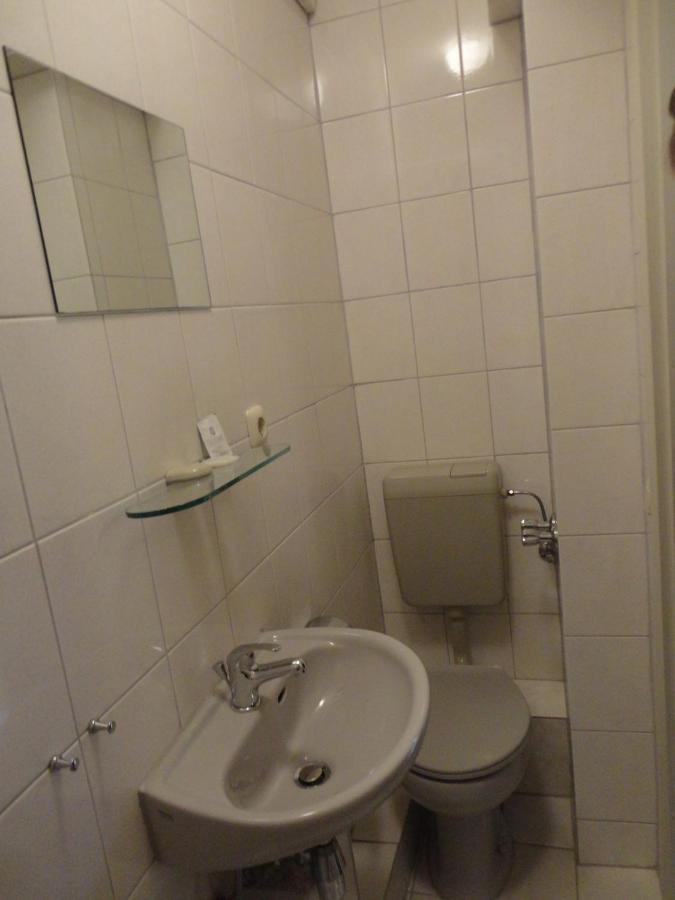 City Boardinghouse Alsdorf Room photo